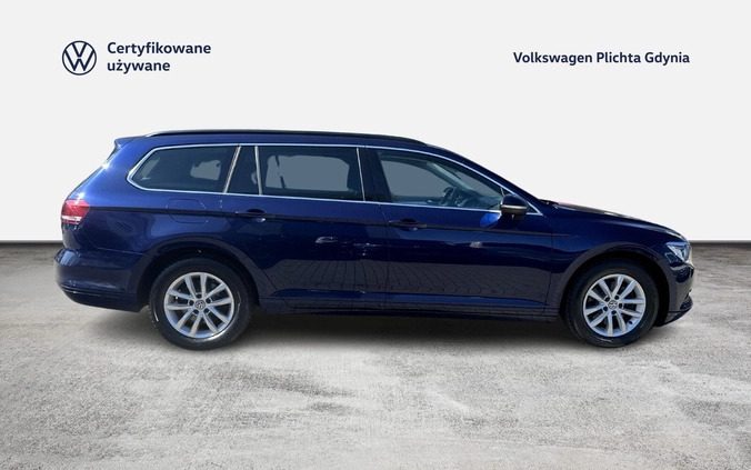 Volkswagen Passat cena 69900 przebieg: 189764, rok produkcji 2019 z Pilica małe 466